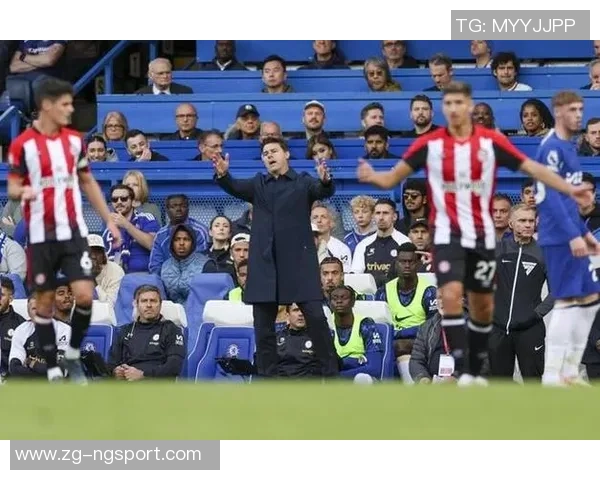 切尔西更衣室风波升级斯特林与恩佐训练场激烈对峙引发关注 切尔西更衣室风波升级斯特林与恩佐训练场激烈对峙引发关注