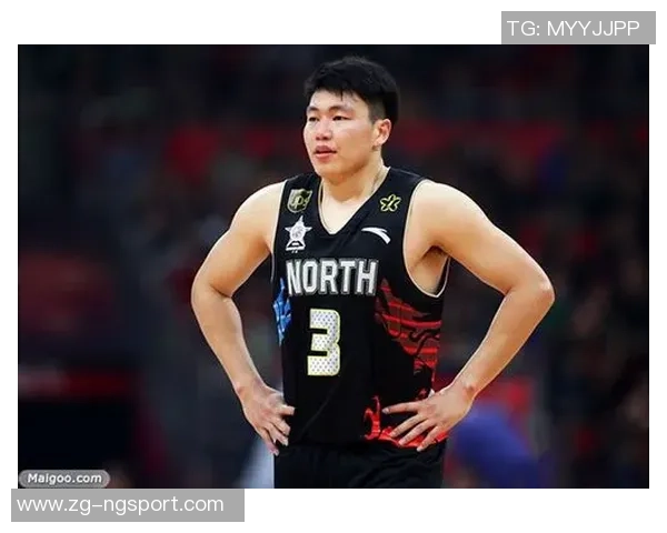 李根：从篮球场上的闪耀之星到生活中的坚韧奋斗者